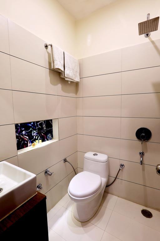 Hotel Rk Grande Ludhiana Bagian luar foto