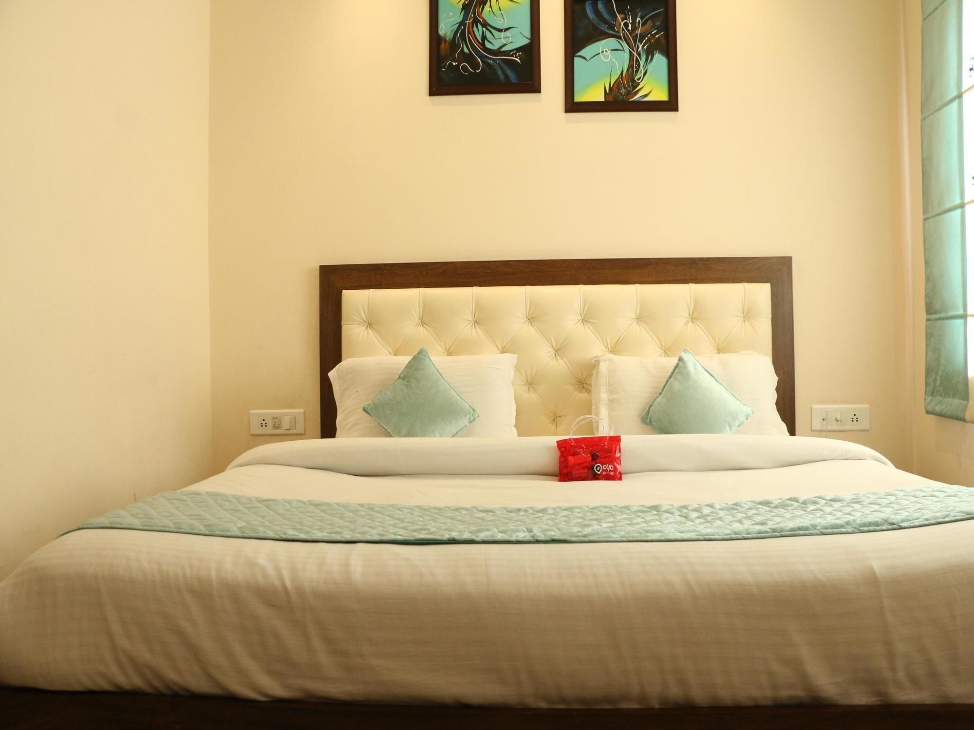 Hotel Rk Grande Ludhiana Bagian luar foto