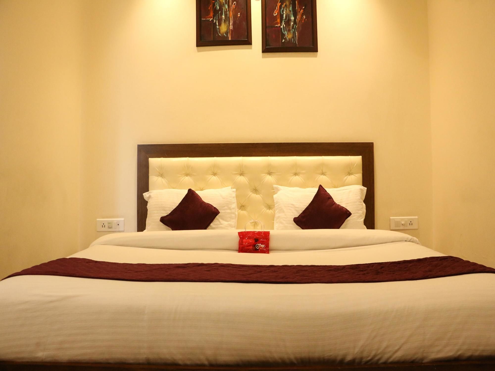Hotel Rk Grande Ludhiana Bagian luar foto