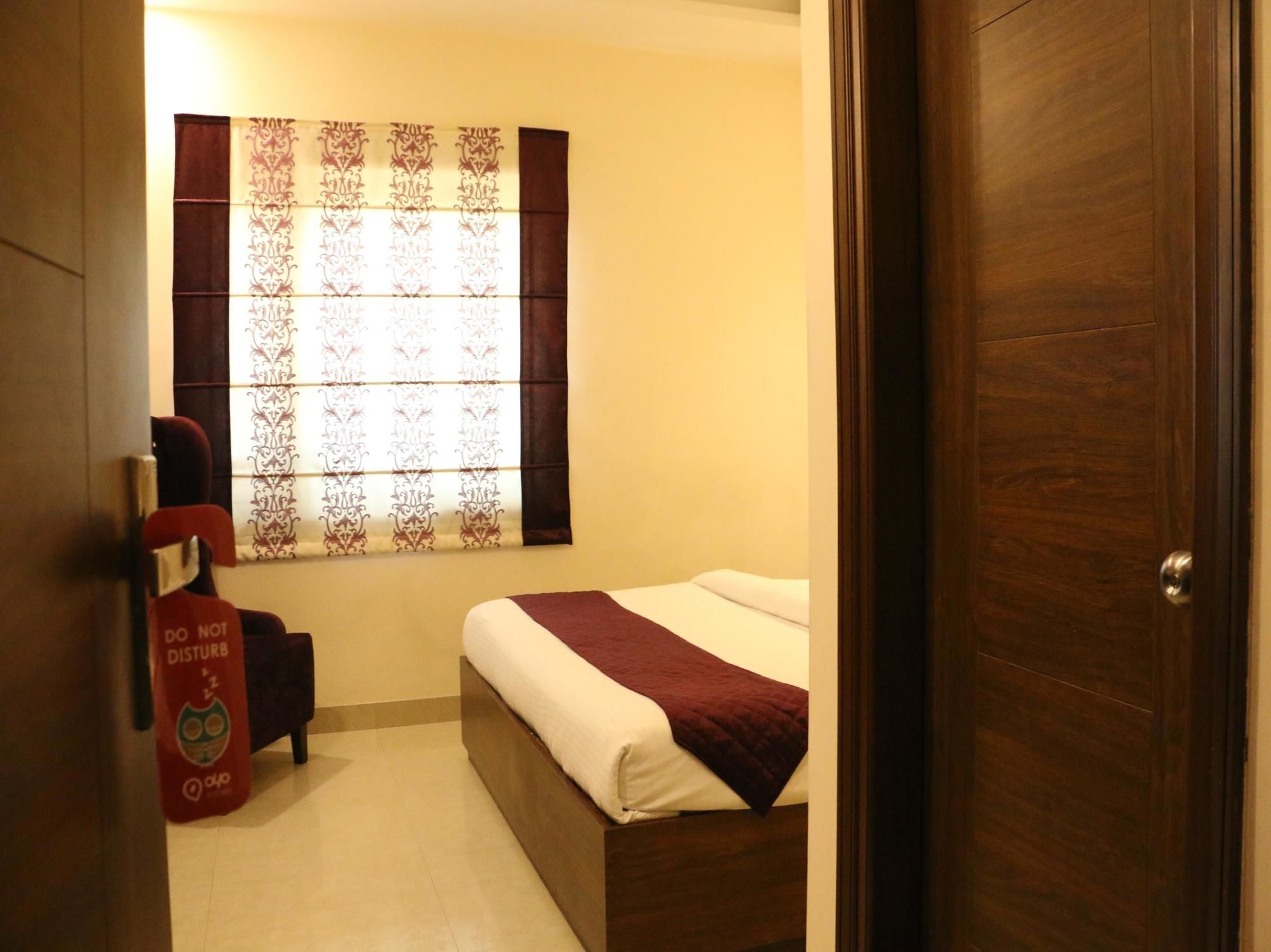 Hotel Rk Grande Ludhiana Bagian luar foto