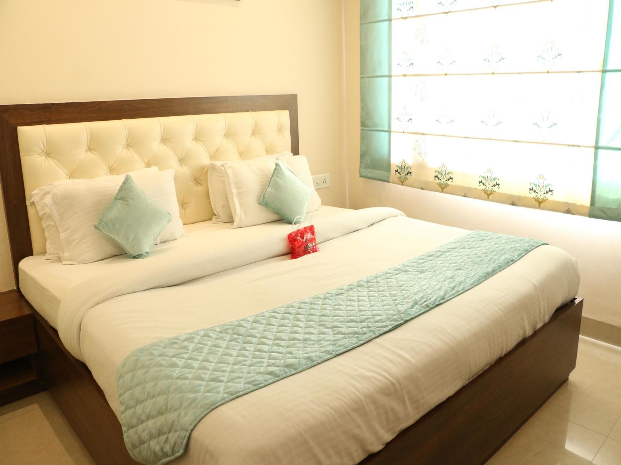 Hotel Rk Grande Ludhiana Bagian luar foto